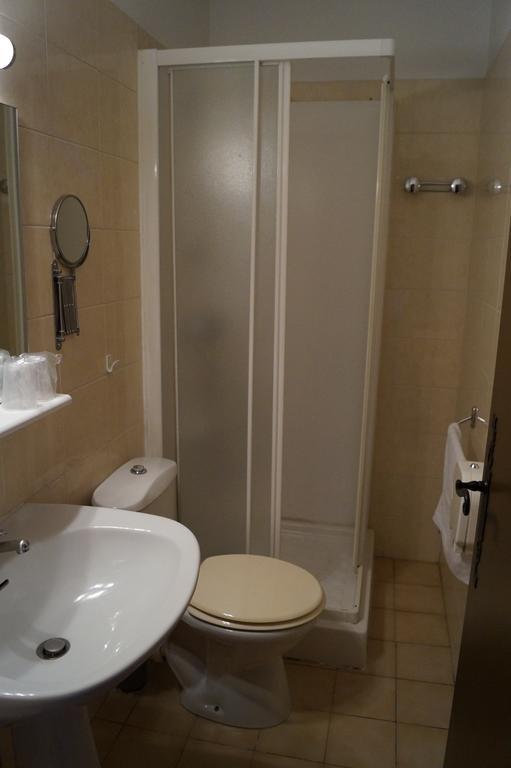 Le Bistrot D'Orange Hotel Оранж Екстериор снимка